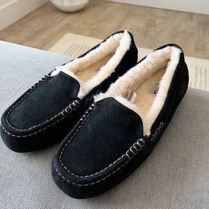UGG Ansley Slippers Womens 9